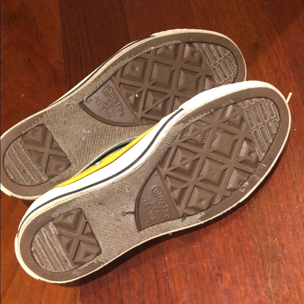 Used converse - Picture 3 of 3